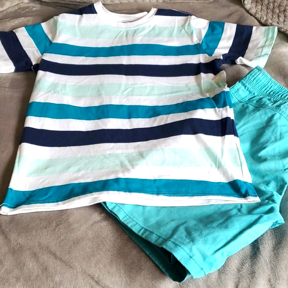 Wonder Nation Boys Shirt and Shorts Set!